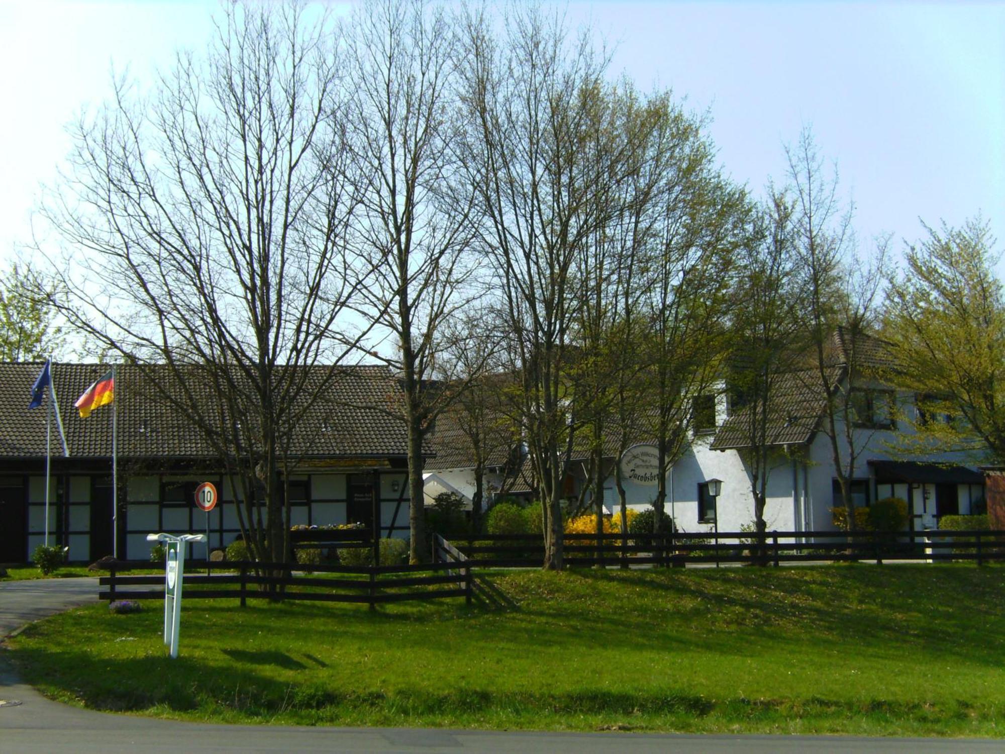 Seminarhotel Jakobsberg Grunberg Bagian luar foto